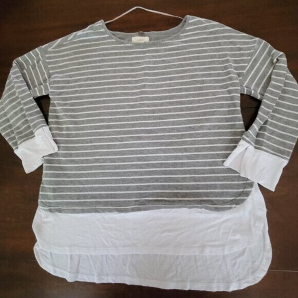 Cupio Women's Long Sleeve Gray White Striped Blouse Size Small - Picture 2 of 5